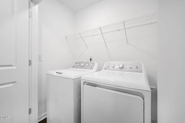 $319,990 | 2304 Oakwood Mdws Court, Raleigh, NC 27604