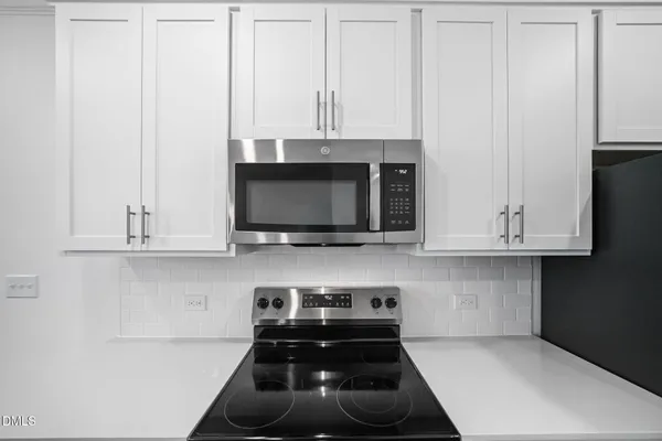 $319,990 | 2304 Oakwood Mdws Court, Raleigh, NC 27604