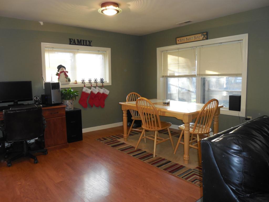 177 Morse Road Manchester, NH 03104 - Photo 8 of 14 Gallery Image 8