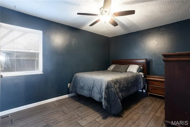 $250,000 | 21 Trade Winds Drive, St. Peters, MO 63376