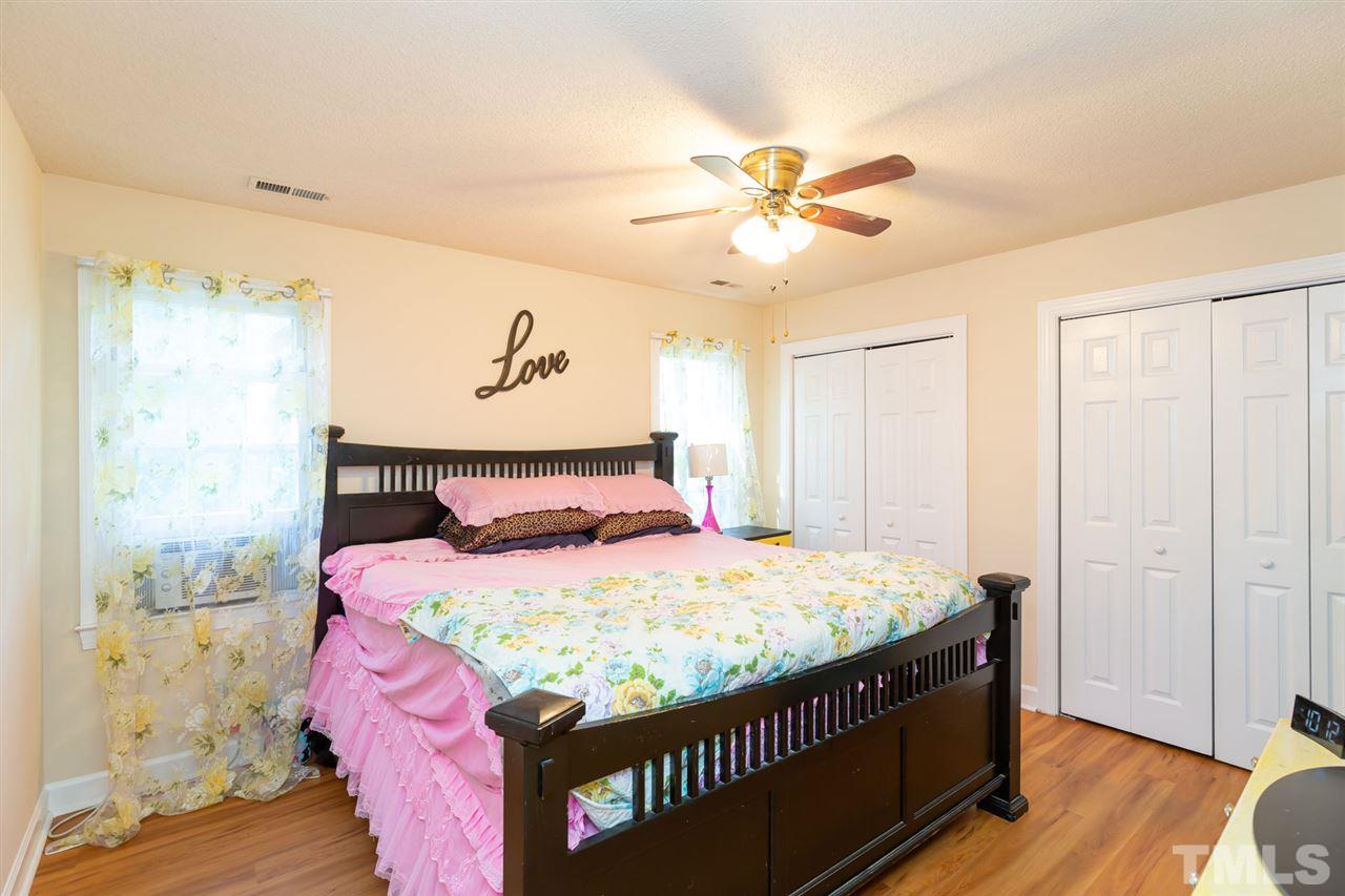 3625 East Jameson Road Raleigh, NC 27604 - Photo 10 of 19