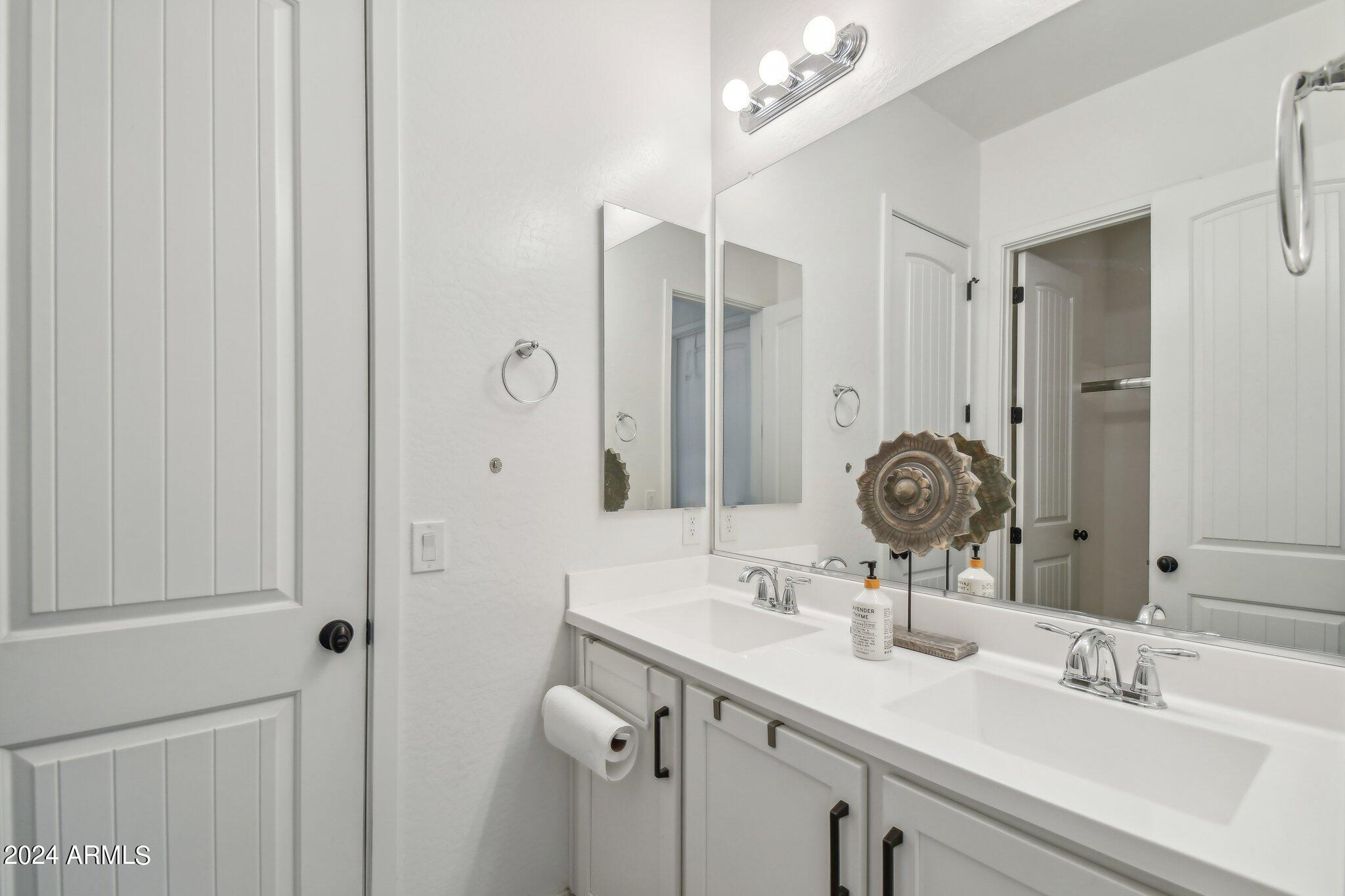 2694 East Geronimo Street Gilbert, AZ 85295 - Photo 24 of 68 E Geronimo St-020