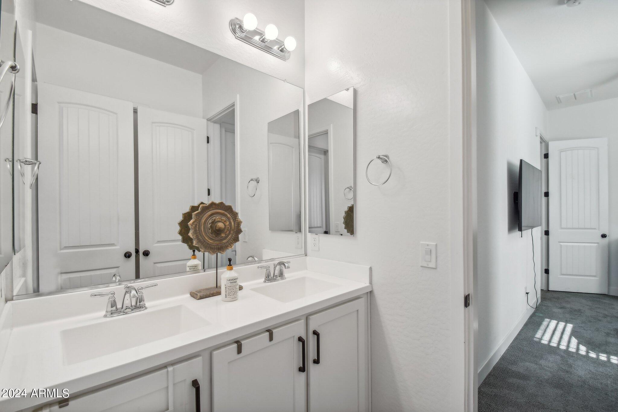 2694 East Geronimo Street Gilbert, AZ 85295 - Photo 29 of 68 E Geronimo St-025