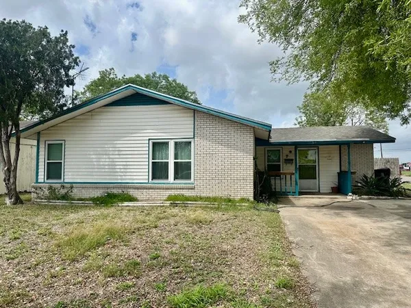$170,000 | 303 South 22nd Street, Kingsville, TX 78363