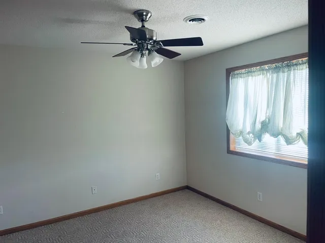 $245,000 | 2000 Prairie Lane Southwest, Willmar, MN 56201