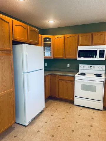 $245,000 | 2000 Prairie Lane Southwest, Willmar, MN 56201