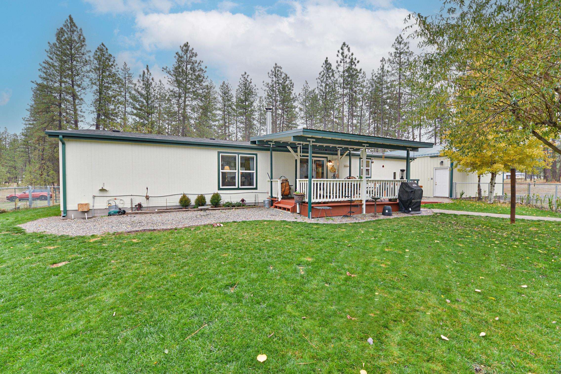 23015 North McLellan Road Nine Mile Falls, WA 99026 - Photo 16 of 35