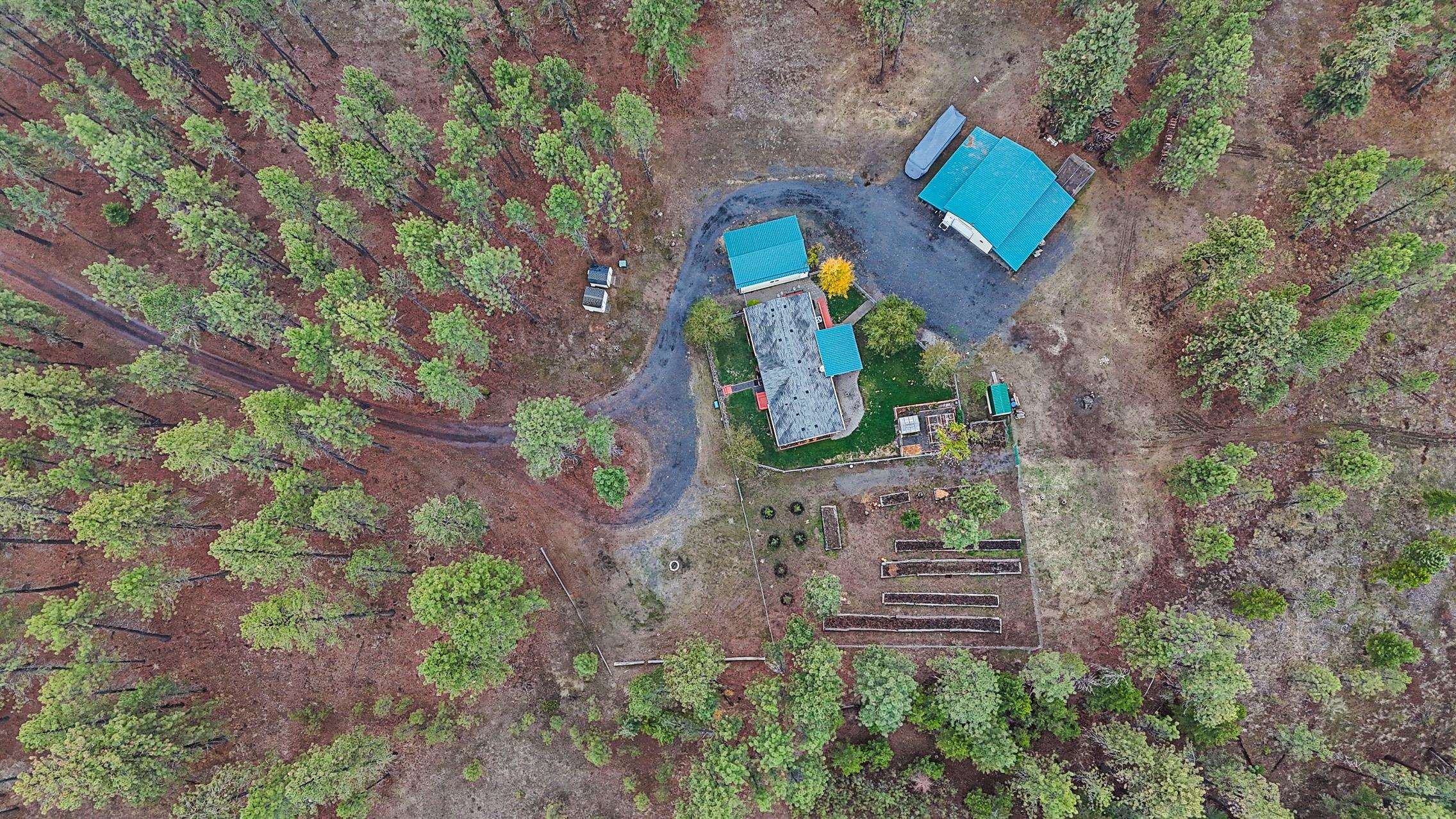 23015 North McLellan Road Nine Mile Falls, WA 99026 - Photo 31 of 35