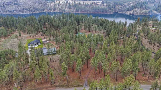 $485,000 | 23015 North McLellan Road, Nine Mile Falls, WA 99026