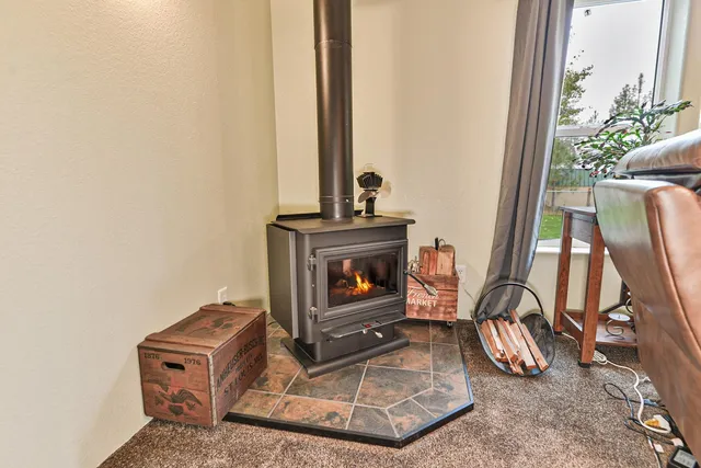 $485,000 | 23015 North McLellan Road, Nine Mile Falls, WA 99026