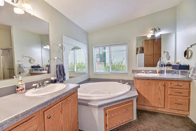 $485,000 | 23015 North McLellan Road, Nine Mile Falls, WA 99026