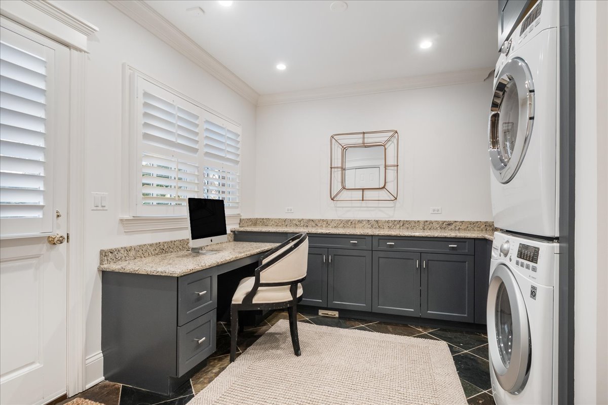 861 Bell Lane Winnetka, IL 60093 - Photo 28 of 57