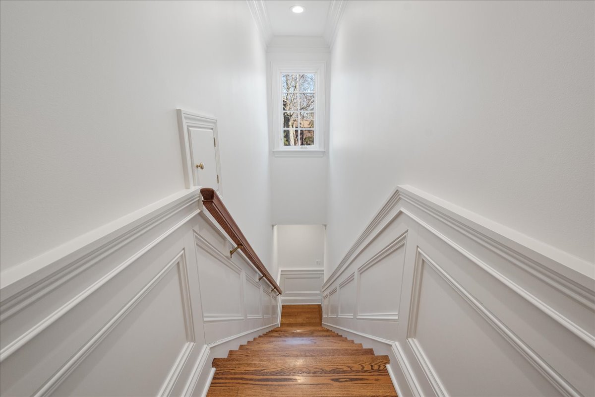 861 Bell Lane Winnetka, IL 60093 - Photo 42 of 57