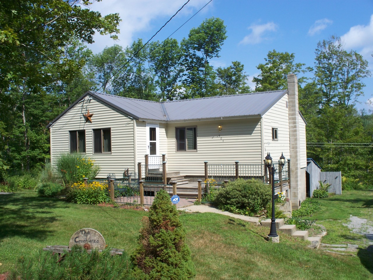 504 Brooker Hill Road Becket, MA 01223 - Photo 1 of 27 Front of House