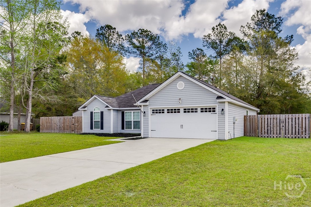 40 Abigail Circle Ellabell, GA 31308 - Photo 2 of 35