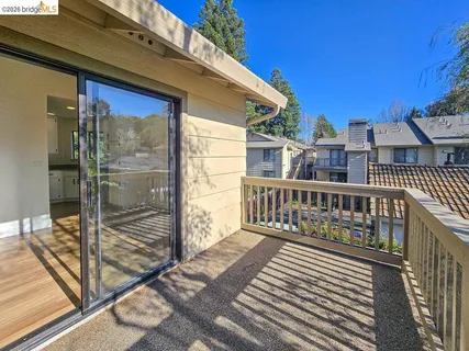 $375,000 | 802 Dover, Hercules, CA 94547