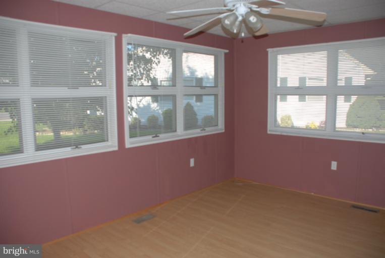 7088 Catalpa Road Frederick, MD 21703 - Photo 7 of 15 Interior (General)