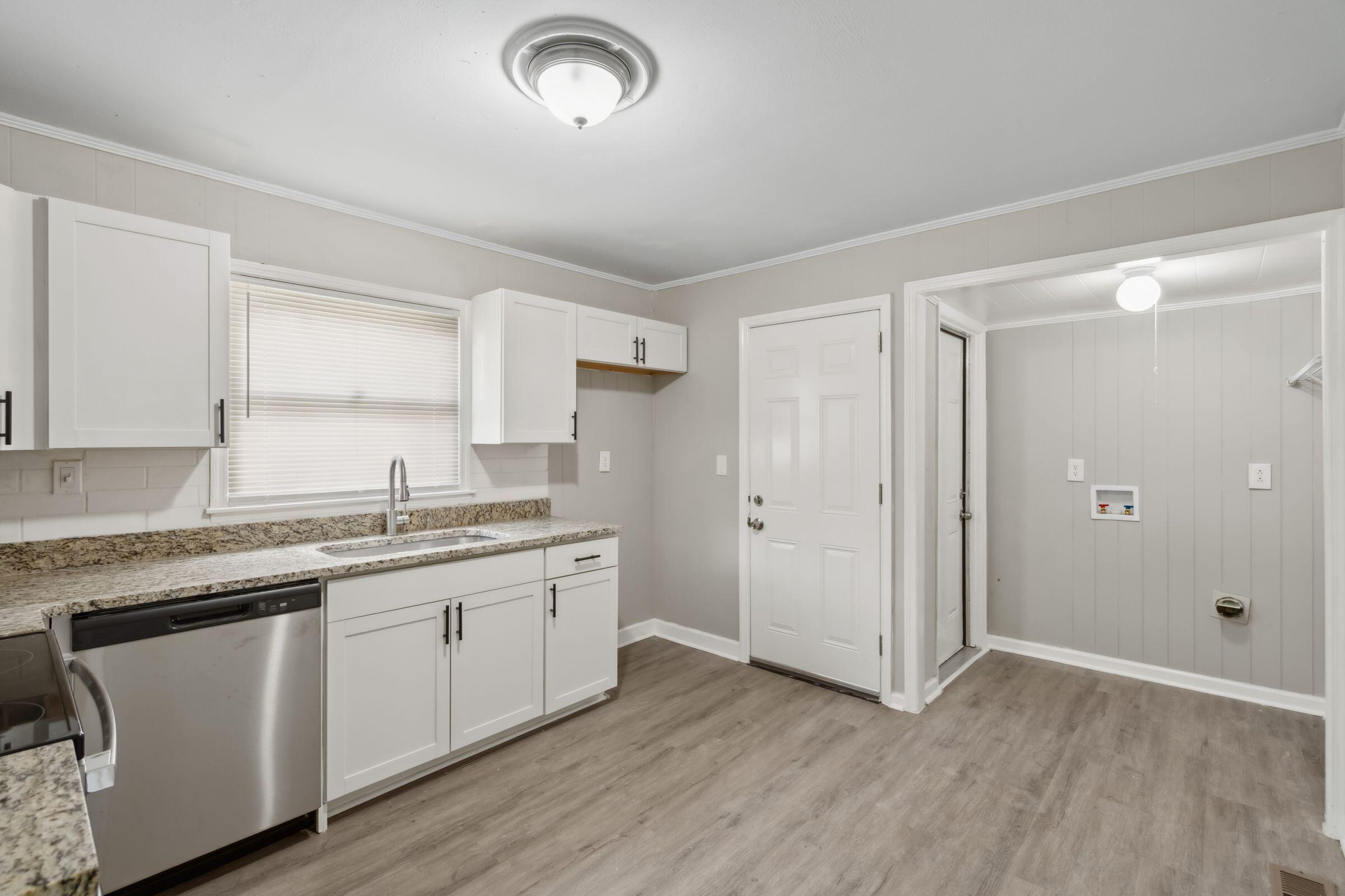 2416 Falcon Road Charleston, SC 29406 - Photo 7 of 23 2416 Falcon Rd