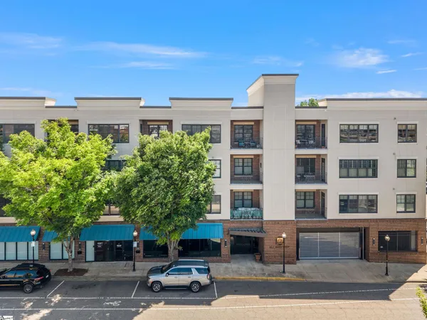 $235,000 | 155 East Broad Street, Unit 208, Spartanburg, SC 29306