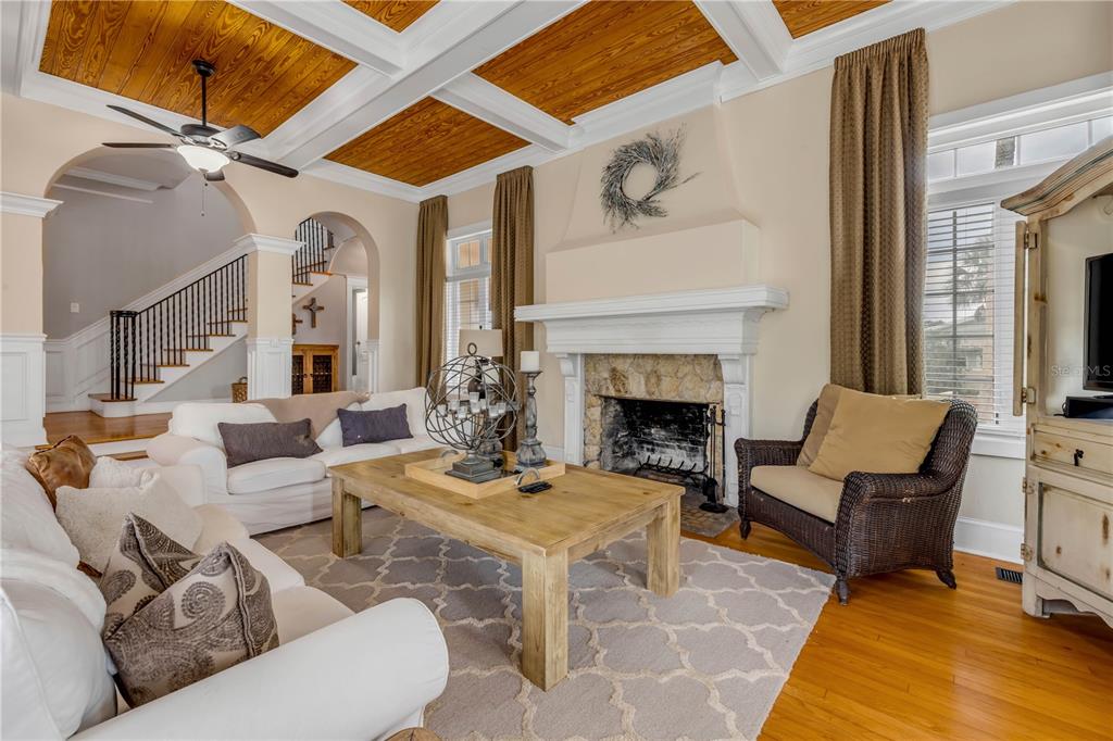 319 Wisteria Road Daytona Beach, FL 32118 - Photo 16 of 97