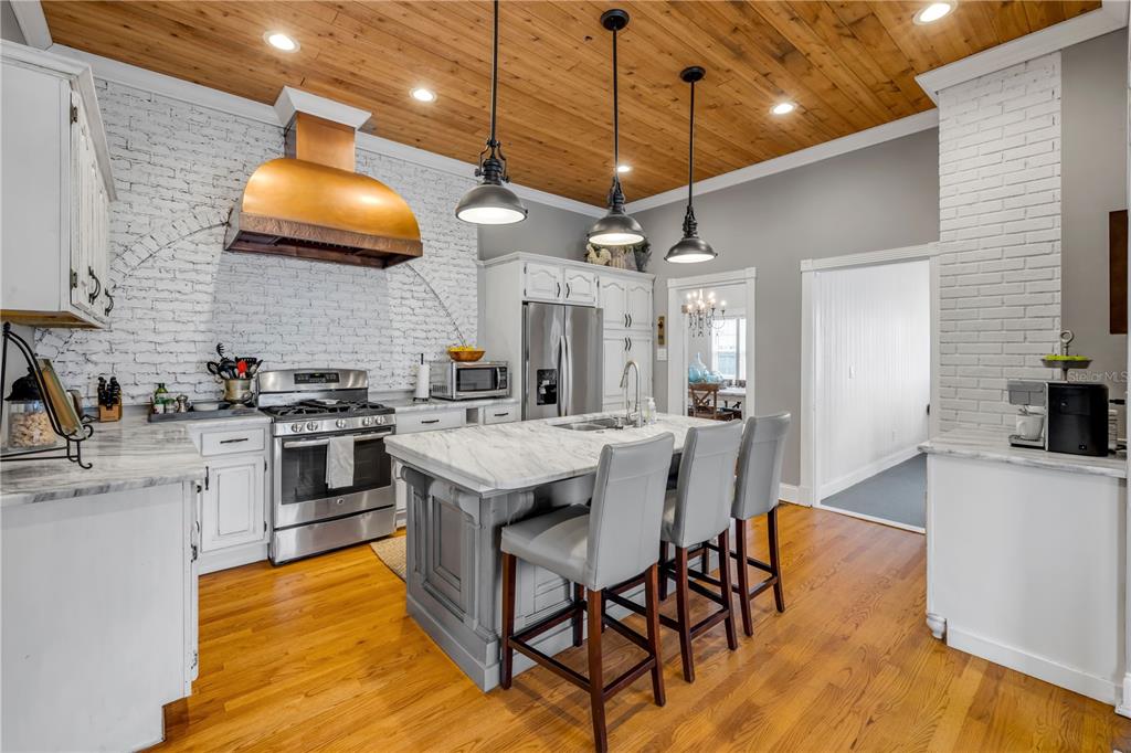 319 Wisteria Road Daytona Beach, FL 32118 - Photo 29 of 97