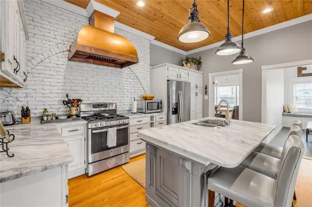 $967,000 | 319 Wisteria Road, Daytona Beach, FL 32118