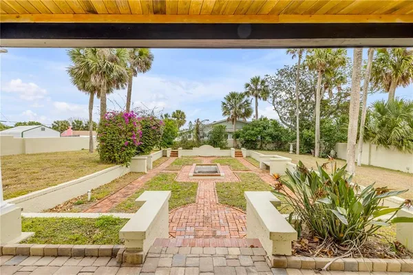 $967,000 | 319 Wisteria Road, Daytona Beach, FL 32118