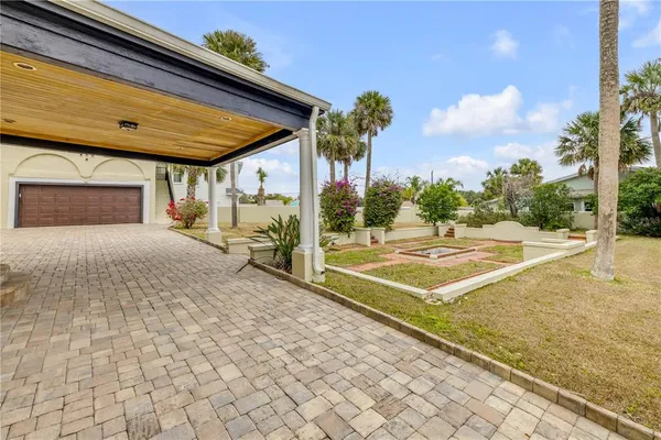 $967,000 | 319 Wisteria Road, Daytona Beach, FL 32118