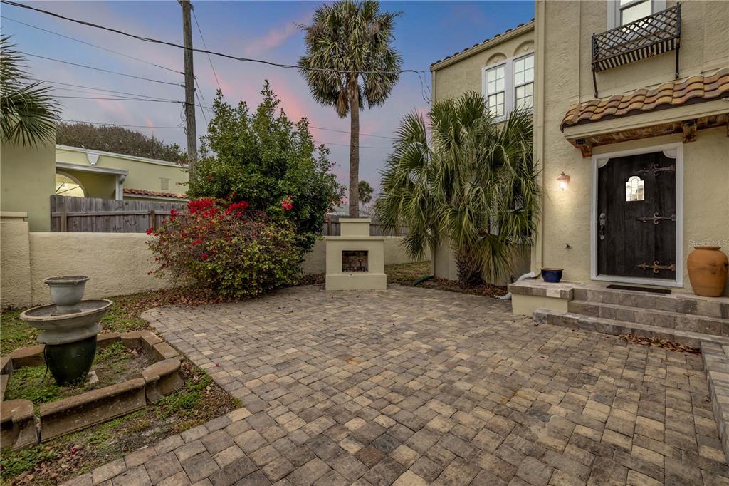 319 Wisteria Road Daytona Beach, FL 32118 - Photo 8 of 97