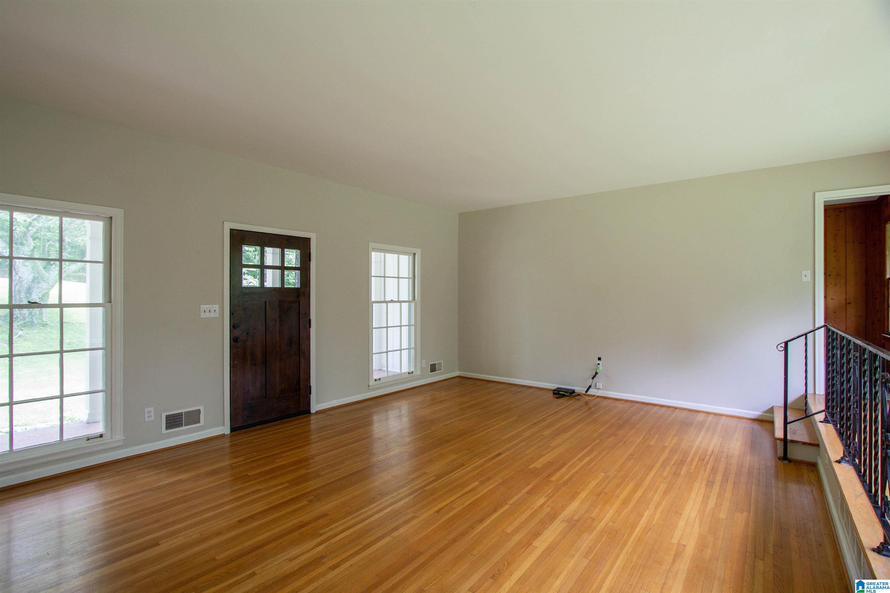 567 Rutherford Circle Birmingham, AL 35206 - Photo 9 of 65