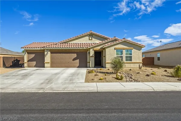 $425,000 | 3940 East Gunnison Avenue, Pahrump, NV 89061
