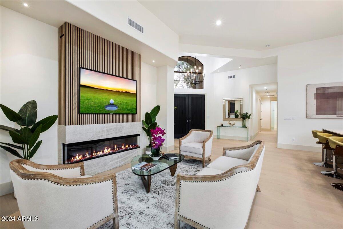 7705 East Doubletree Ranch Road, Unit 52 Scottsdale, AZ 85258 - Photo 10 of 39 09-64891004