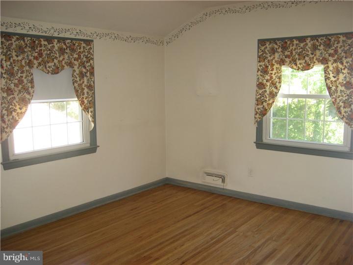 425 Covered Bridge Road Cherry Hill, NJ 08034 - Photo 9 of 22
