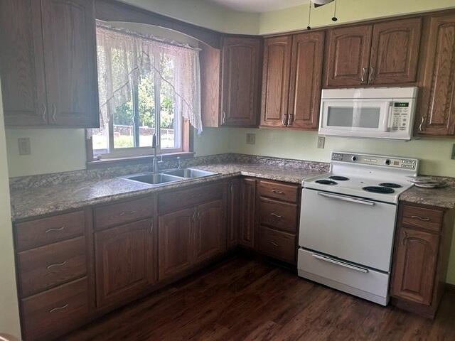 106 Webster Road Alpena, MI 49707 - Photo 14 of 33 16-IMG_4984