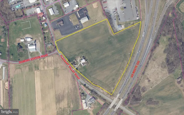 an aerial view of a houses