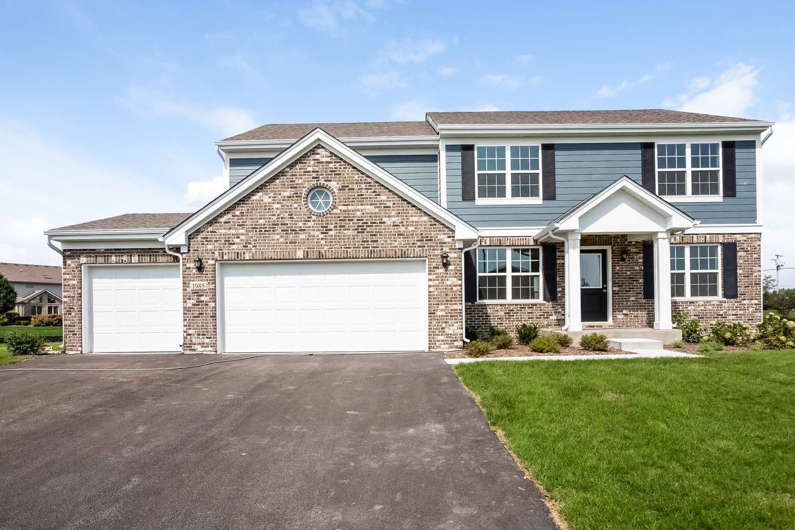941 Redcliff Road New Lenox, IL 60451 - Photo 2 of 52