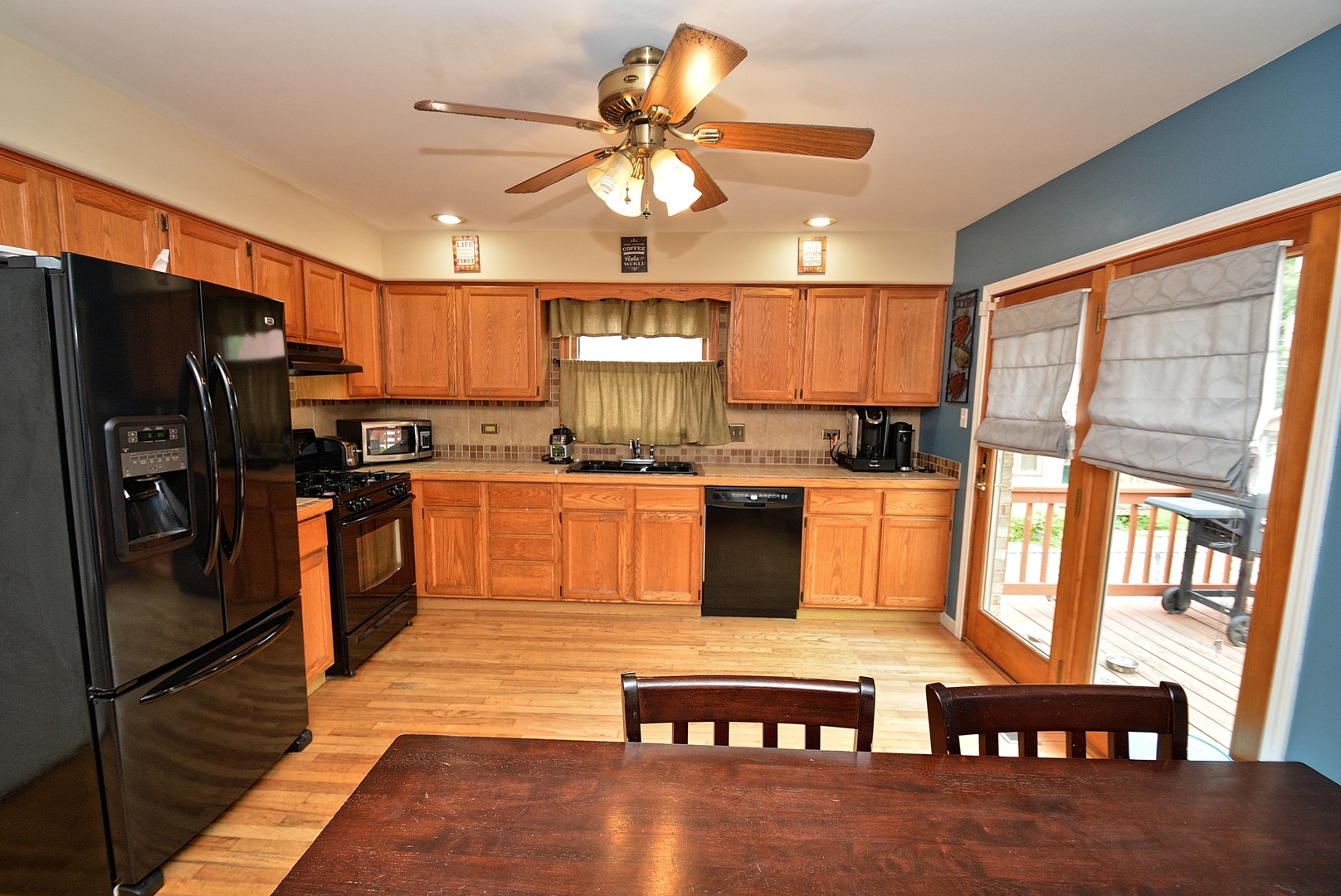 14451 Ridgeway Avenue Midlothian, IL 60445 - Photo 7 of 26