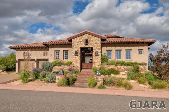 329 Red Ridge Court Grand Junction, CO 81507 - Photo 1 of 32 Gallery Image 1