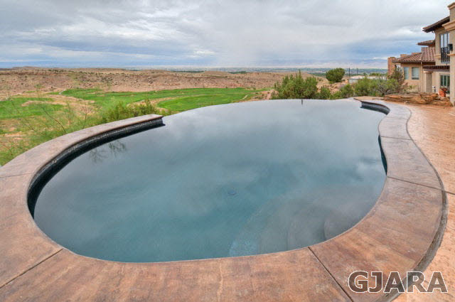 329 Red Ridge Court Grand Junction, CO 81507 - Photo 5 of 32 Gallery Image 5