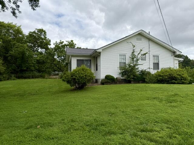 3637 Garner Road Chattanooga, TN 37406 - Photo 4 of 27 Front Yard