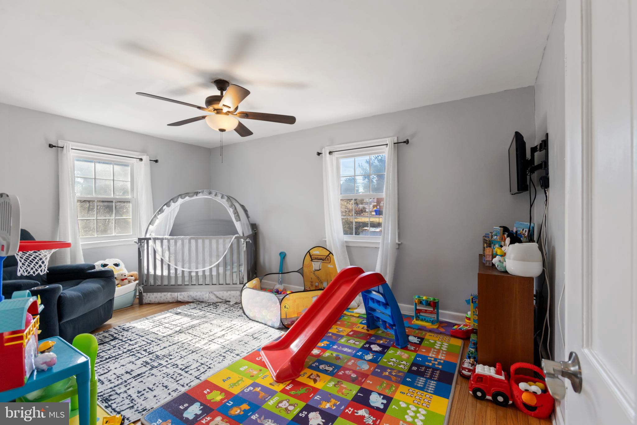 130 Johns Road Cheltenham, PA 19012 - Photo 25 of 50 a bedroom with furniture and a bed