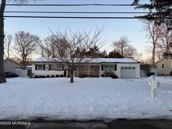 $3,100 | 340 Suburban Drive, Toms River, NJ 08753