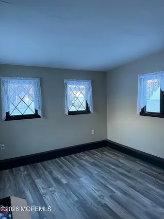 $3,100 | 340 Suburban Drive, Toms River, NJ 08753