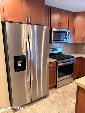 $3,100 | 340 Suburban Drive, Toms River, NJ 08753