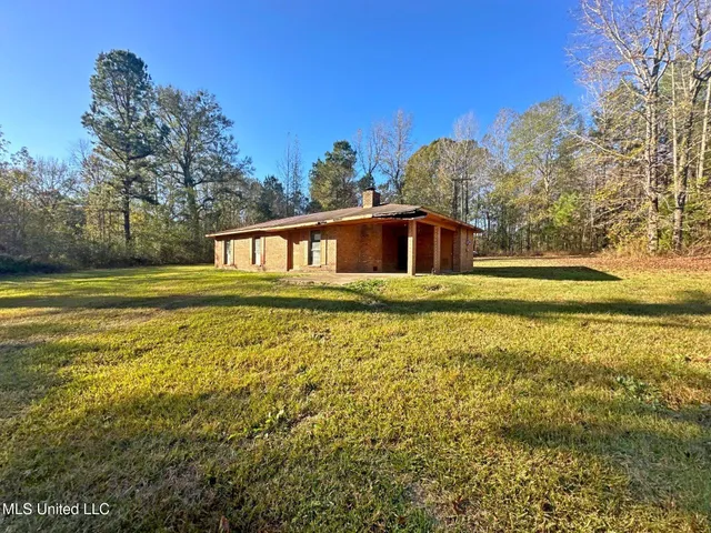 $18,500 | 10009 Red Lick Road, Lorman, MS 39096
