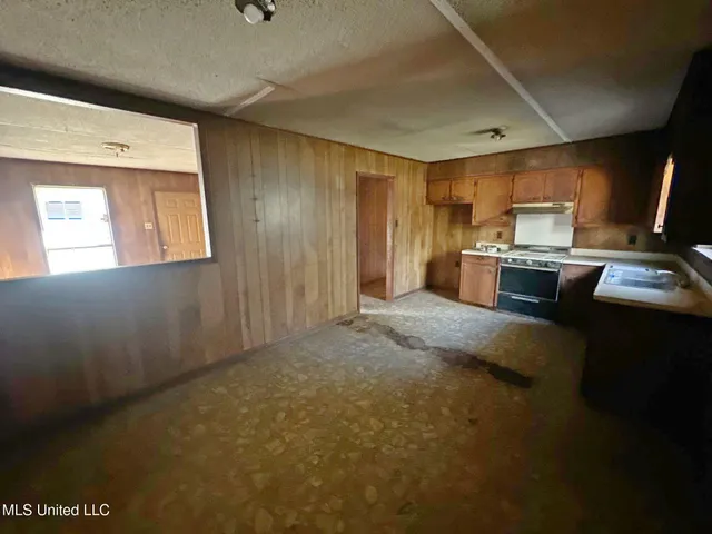 $18,500 | 10009 Red Lick Road, Lorman, MS 39096