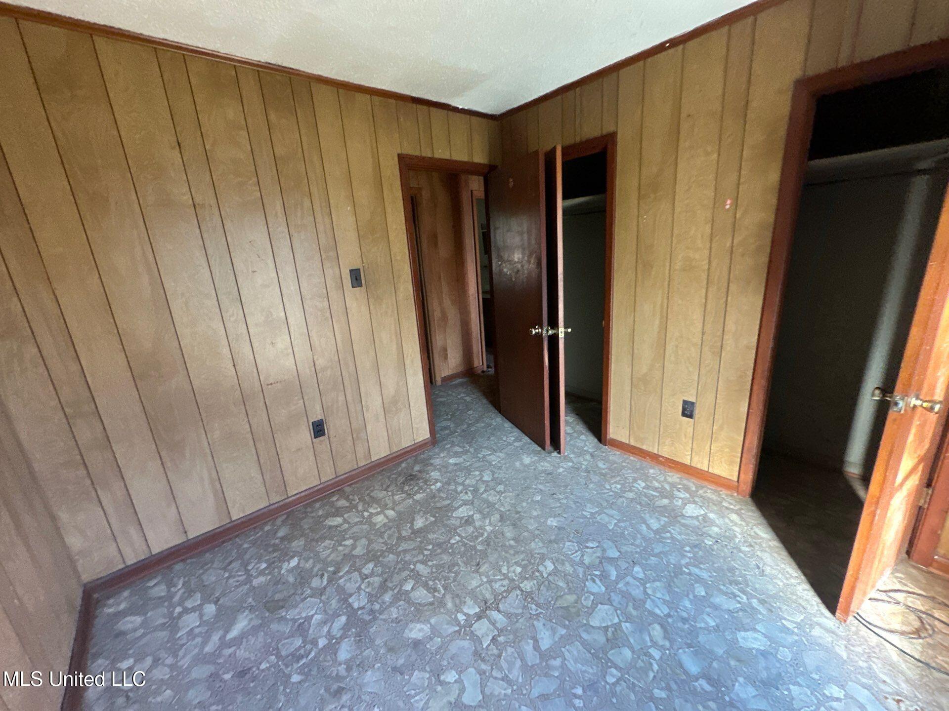 10009 Red Lick Road Lorman, MS 39096 - Photo 10 of 21 120-Nov 27 2025 08_56am-fBym