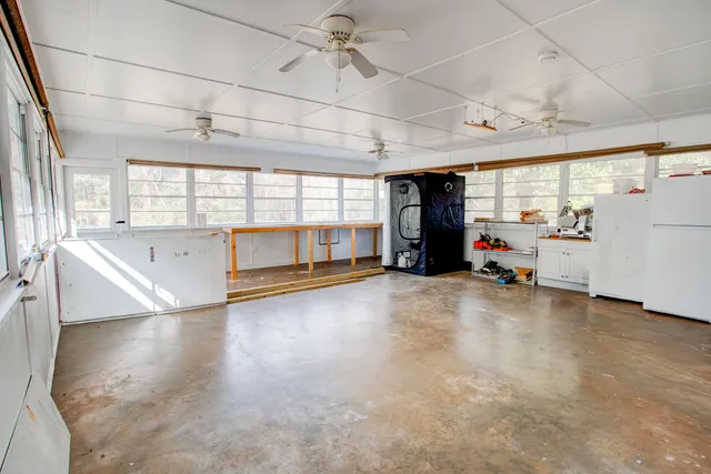 a view of a storage & utility room