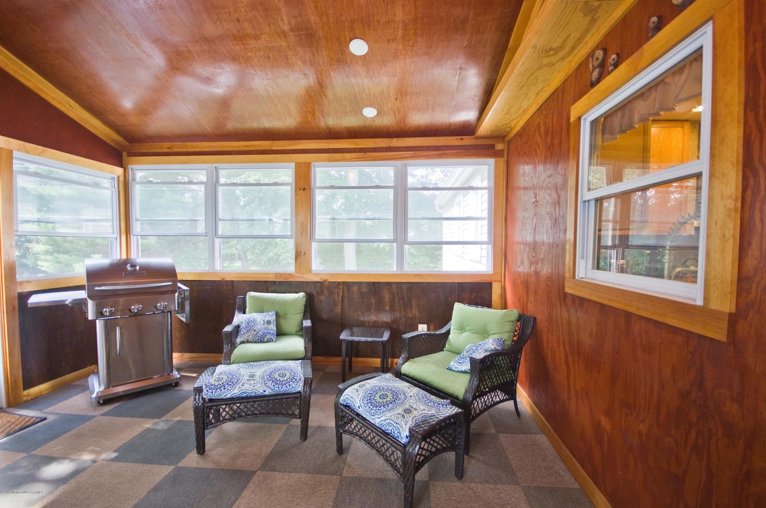 810 Neck Road Burlington, NJ 08016 - Photo 27 of 41 027_ALL SEASONS ROOM