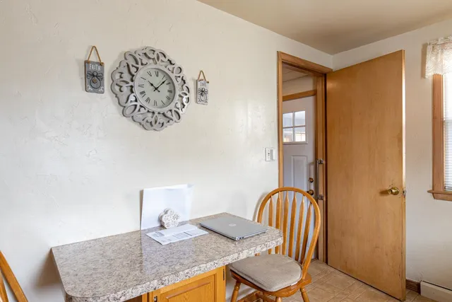 $250,000 | 224 East Pershing Street, Appleton, WI 54911